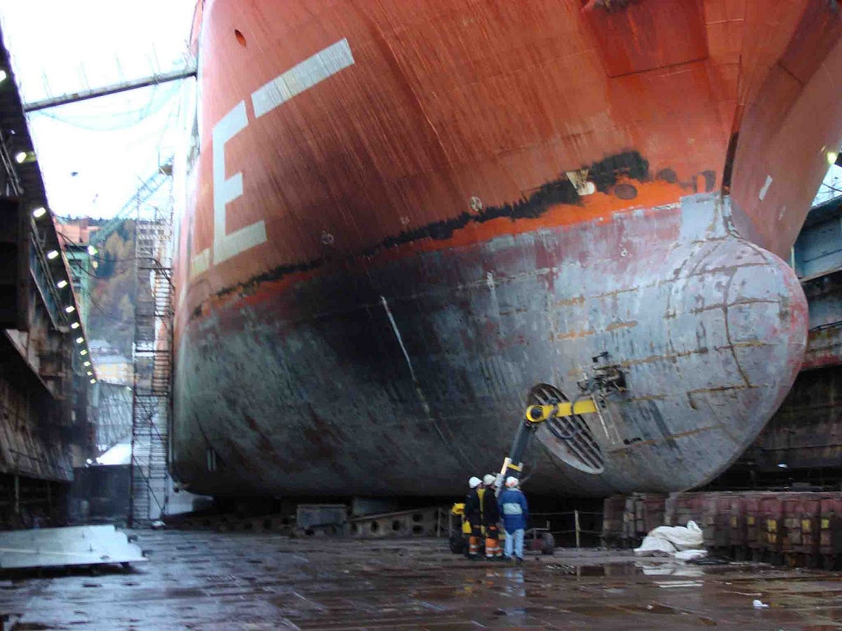 судно на воздушной каверне схема. части корабля. корма корабля. теория устройства судна где находиться ахтерштевень и что это. моторные лодки конструкция днища.