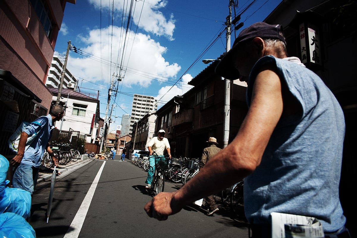 Another Side. 山谷 : Sanya, flop house area in Tokyo | by Sho Niiro | Medium