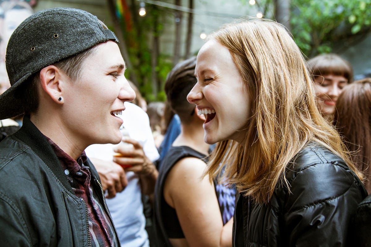 How West Coasters and East Coasters Use Dating Apps Differently