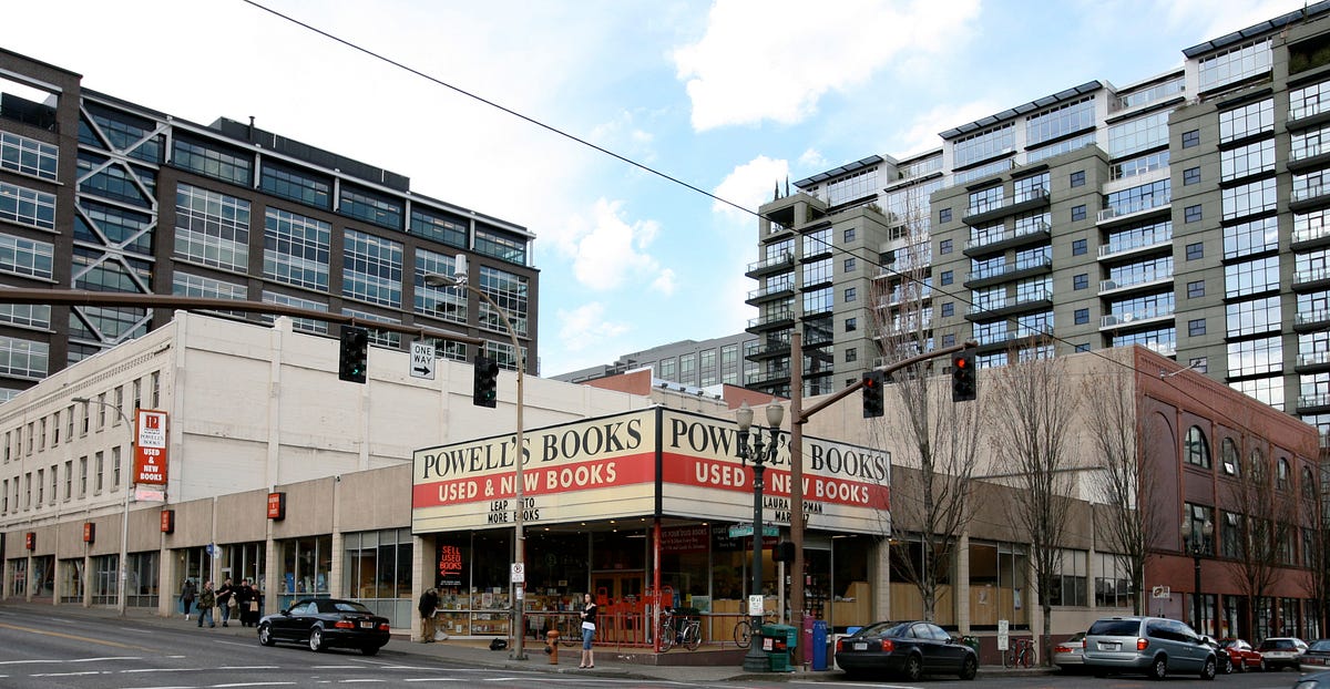 The biggest bookstores and libraries in North America by Kevin Shay