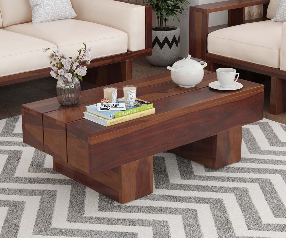 Advantages and Disadvantages of Having a Wooden Coffee Table by