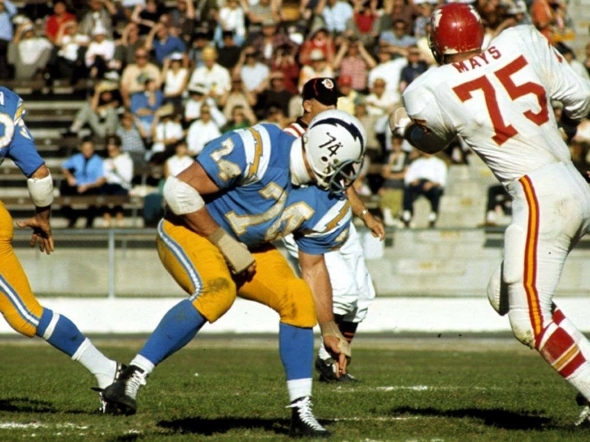 Remembering the Chiefs' Jerry Mays – Tales from the AFL