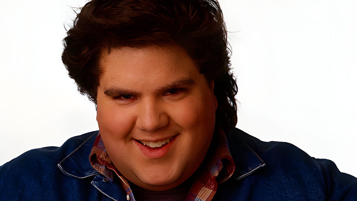 Dan Schneider Net Worth The Man Behind Nickelodeon’s Golden Era by UnitedStatesOfWorld Sep