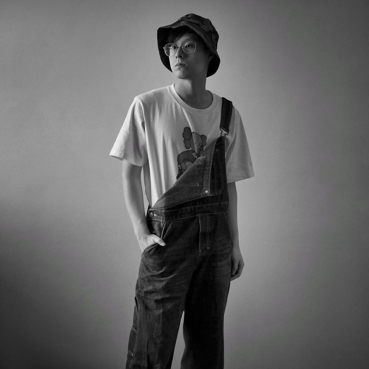 5 Tips Tampil Chic Buat Kamu Pecinta Overall | BukaReview 5 Tips Tampil Chic Buat Kamu Pecinta Overall | BukaReview