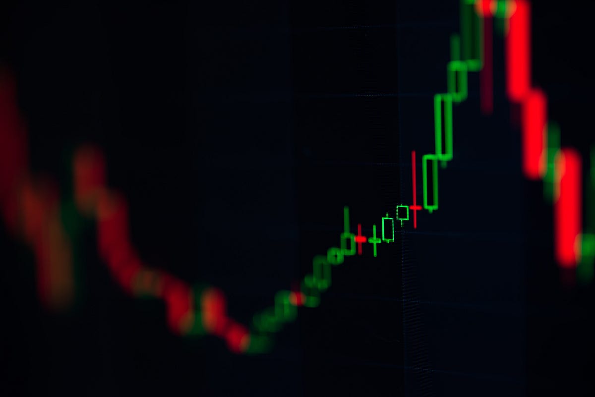 Why Did Netflix Stock Drop Over 30? by James Martin Medium