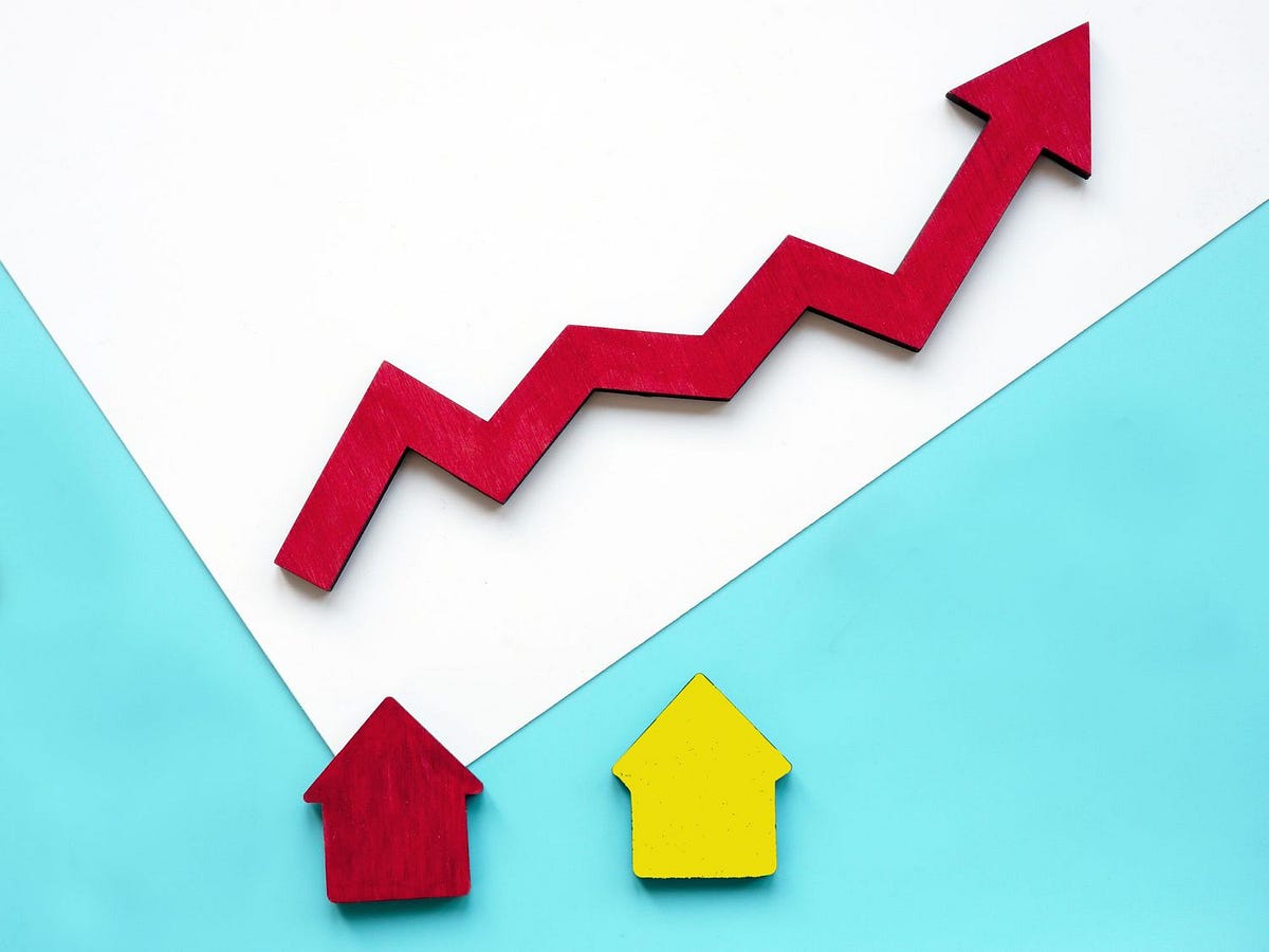 Economic Factors to Consider How Market Trends Impact Real Estate by
