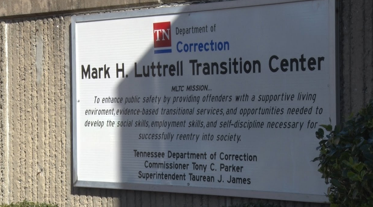 How to send books at Inmates to Mark H Luttrell Correctional Center