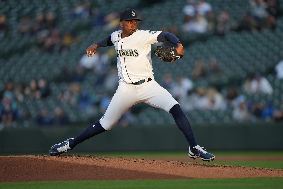 Mariners Reinstate RHP Justin Dunn, RHP Kendall Graveman by Mariners