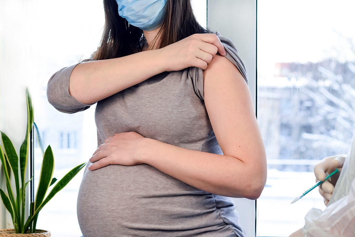 Pregnant or Breastfeeding Women Have a High Antibody Response After