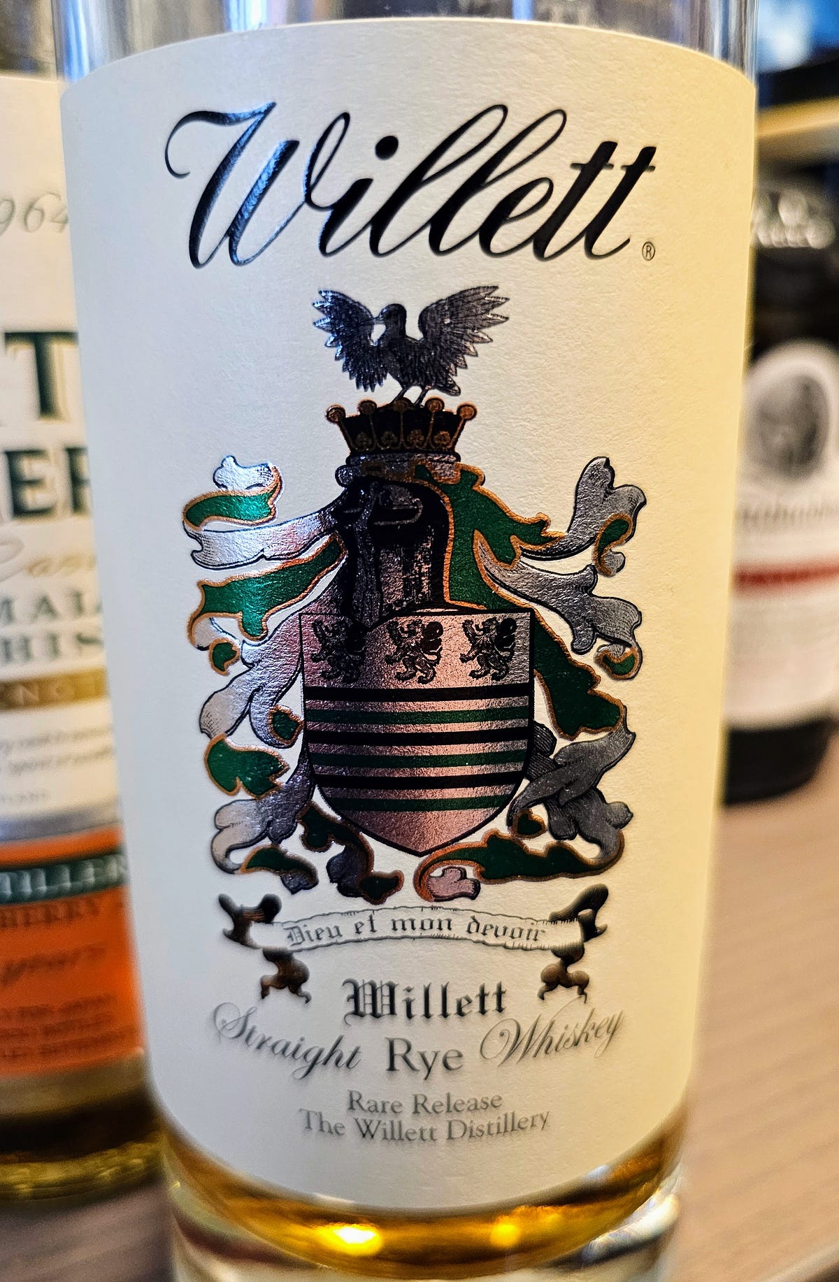 Rye Whisky Review Willett Family Estate Rye (4 Years Old) by Elliott Medium