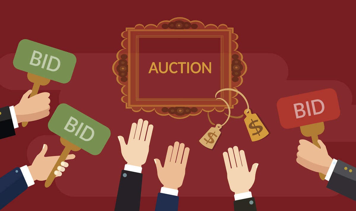 Building a Chinese Auction Smart Contract with Solidity and Remix IDE