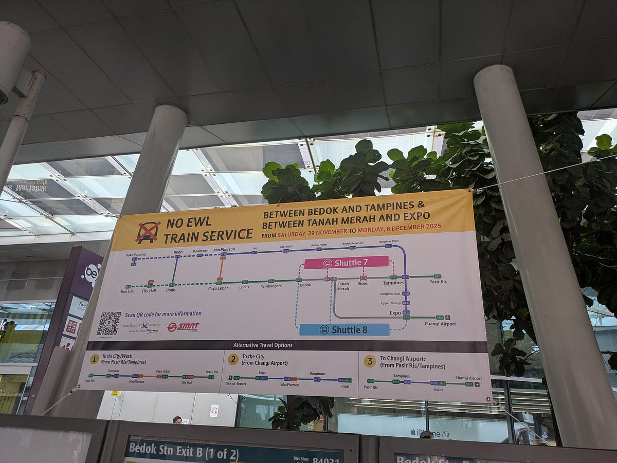 Train Closure The logistics of railway closures | by yuuka | From the Red Line | Medium