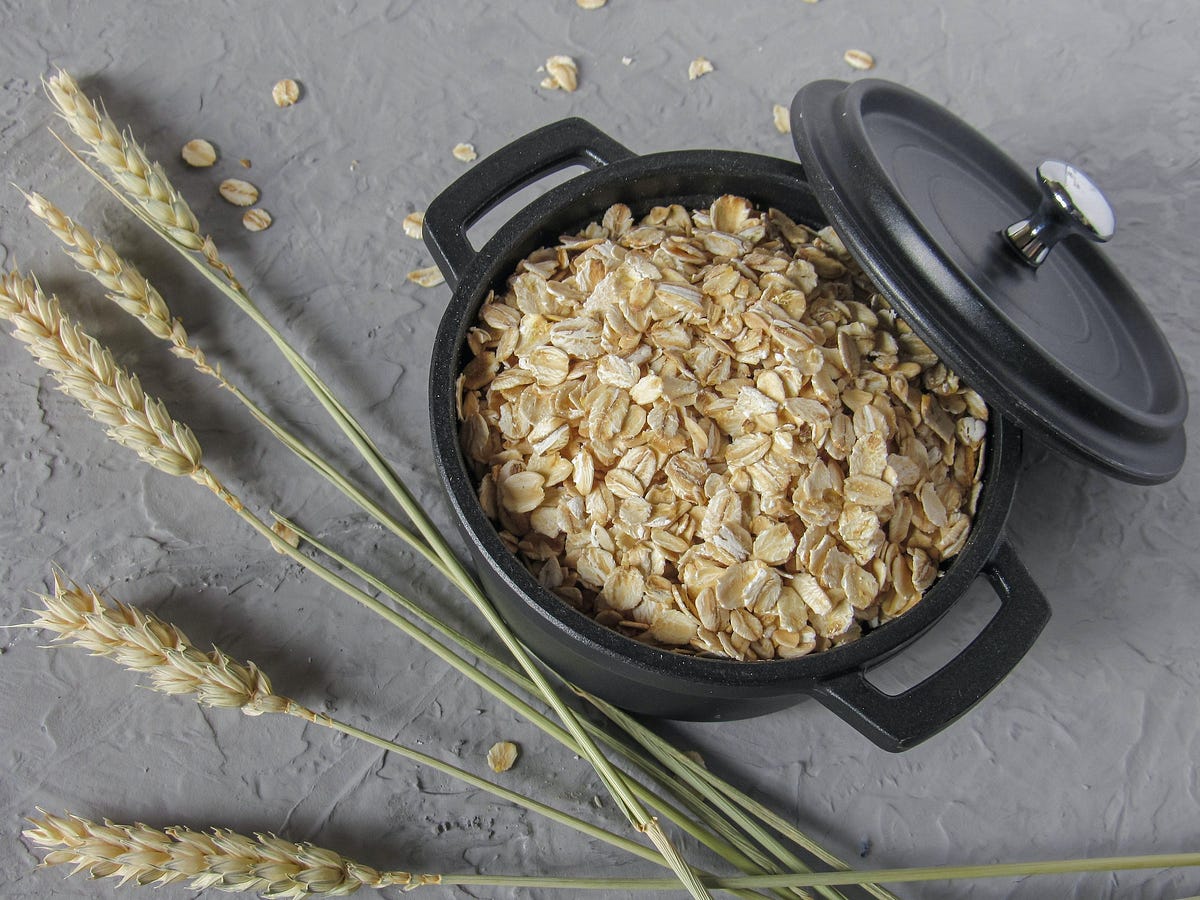 Can You Eat Oats Raw? Exploring the Safety, Nutrition, Benefits, and
