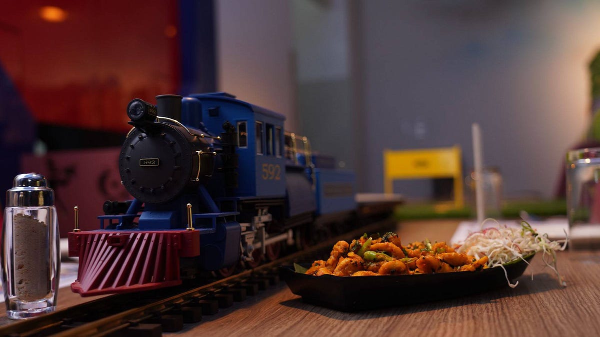 There’s A Train Themed Restaurant. And It’s Seriously Awesome — The