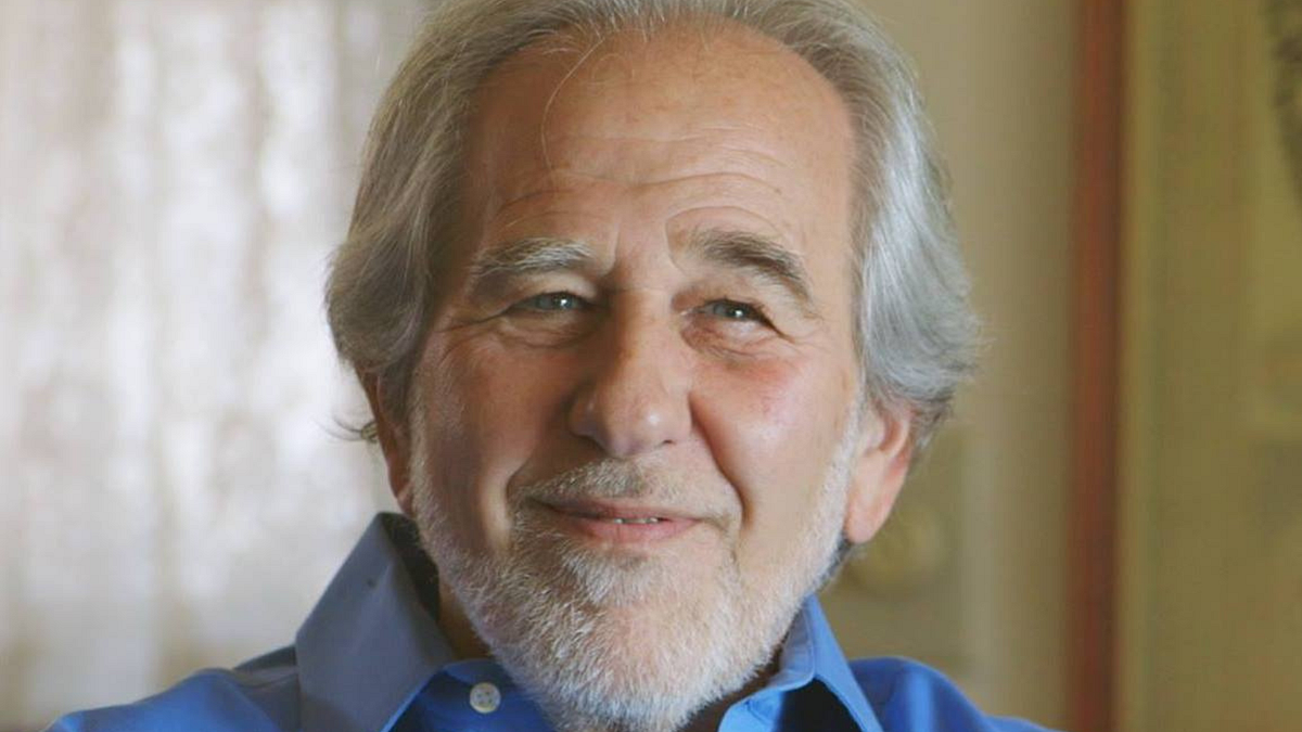 10 quotes from Dr. Bruce Lipton that will help you cultivate your “biology of belief” by Curt 10 quotes from Dr. Bruce Lipton that will help you cultivate your “biology of belief” by Curt