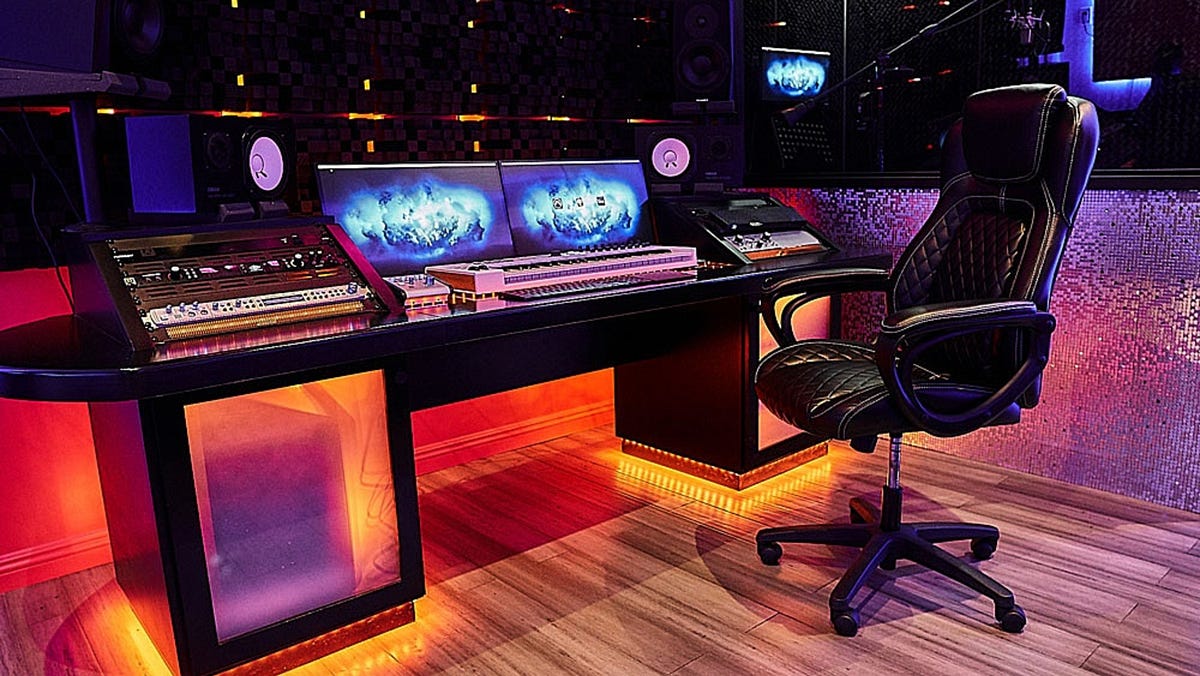 Music Production Studio — Zoom Recording Studio by zoom global Medium