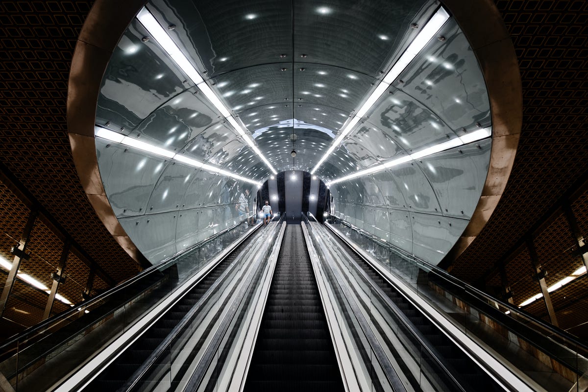 How to Build a Custom React Hook for Fetching Data by Miroslav Pillár Better Programming