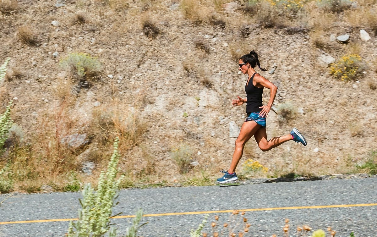 Toe vs Heel strike injury risk in runners by Podium Talk Apr, 2024