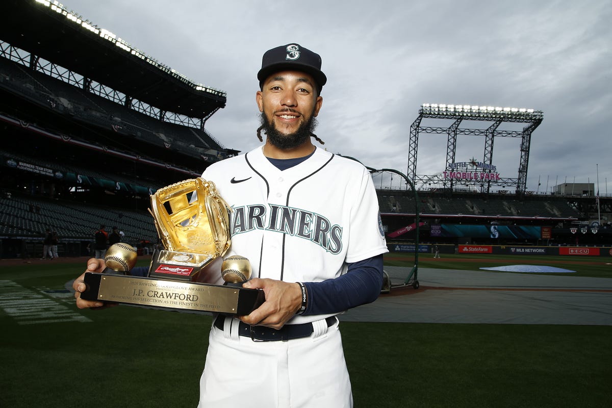 J.P. Crawford Named Rawlings Gold Glove Finalist | by Mariners PR | From  the Corner of Edgar & Dave
