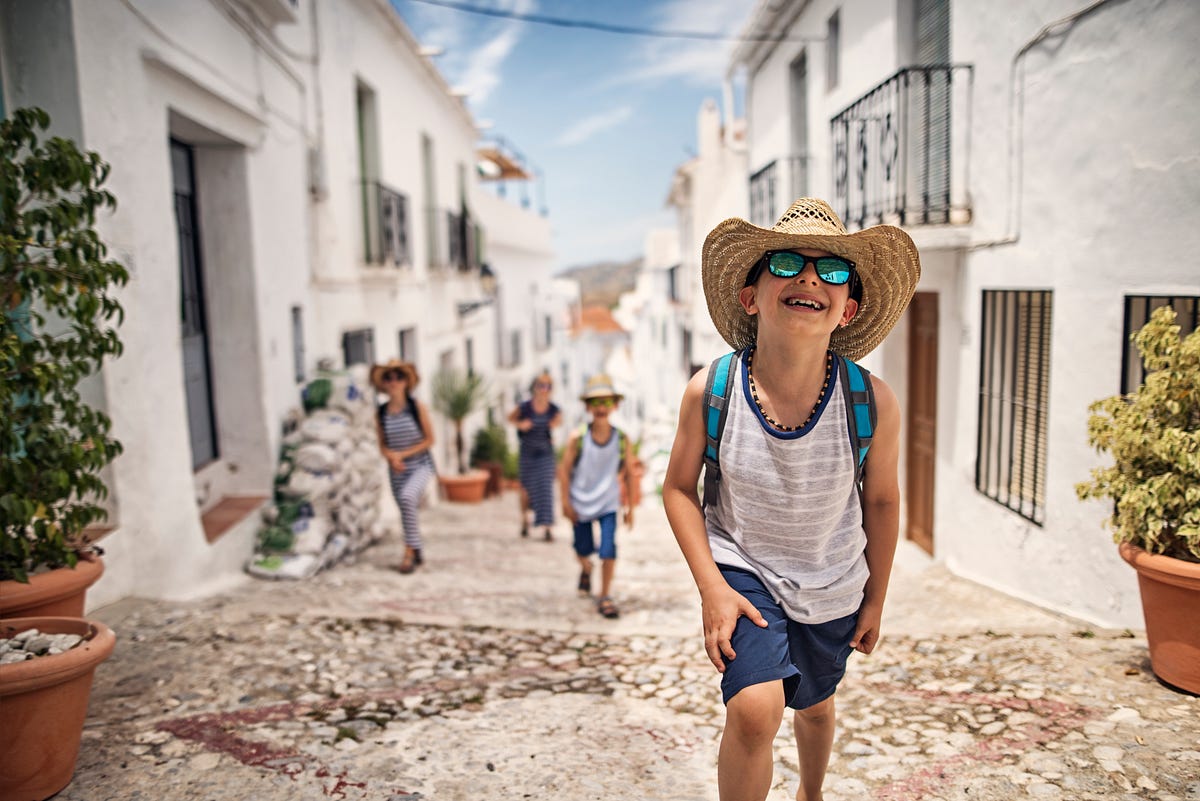 foreign-language-classes-for-kids-by-berlitz-berlitz-us-medium