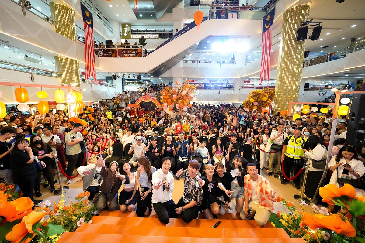 Sungei Wang Plaza “Moonlit Blossom Lantern Parade” Concludes