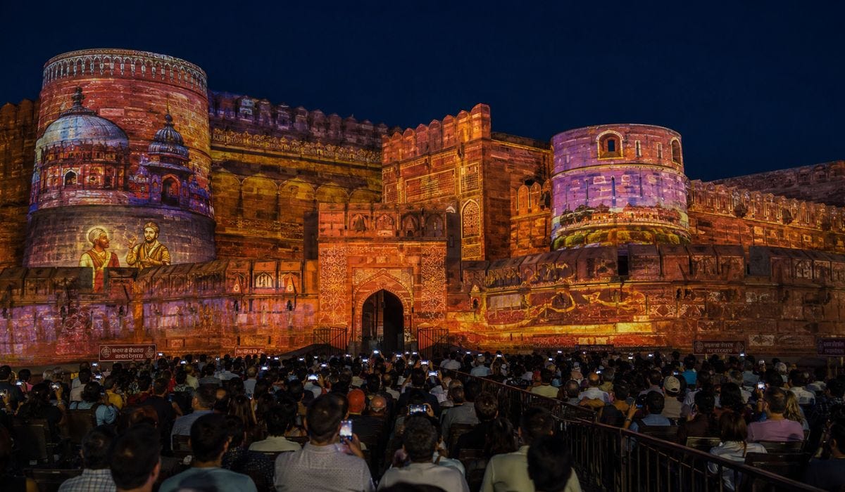 Agra Fort Light and Sound Show: The Best Thing to Do in Agra at Night