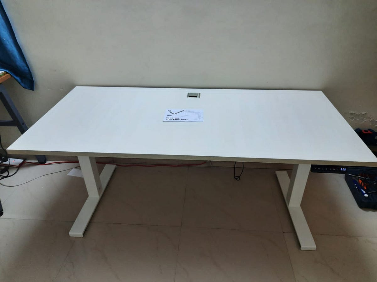 Does a Standing Desk Help in Alleviating Back Pain? by Aryan Feb