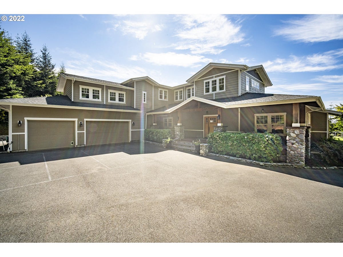 Homes For Sale North Bend Oregon North Point Inc. Medium