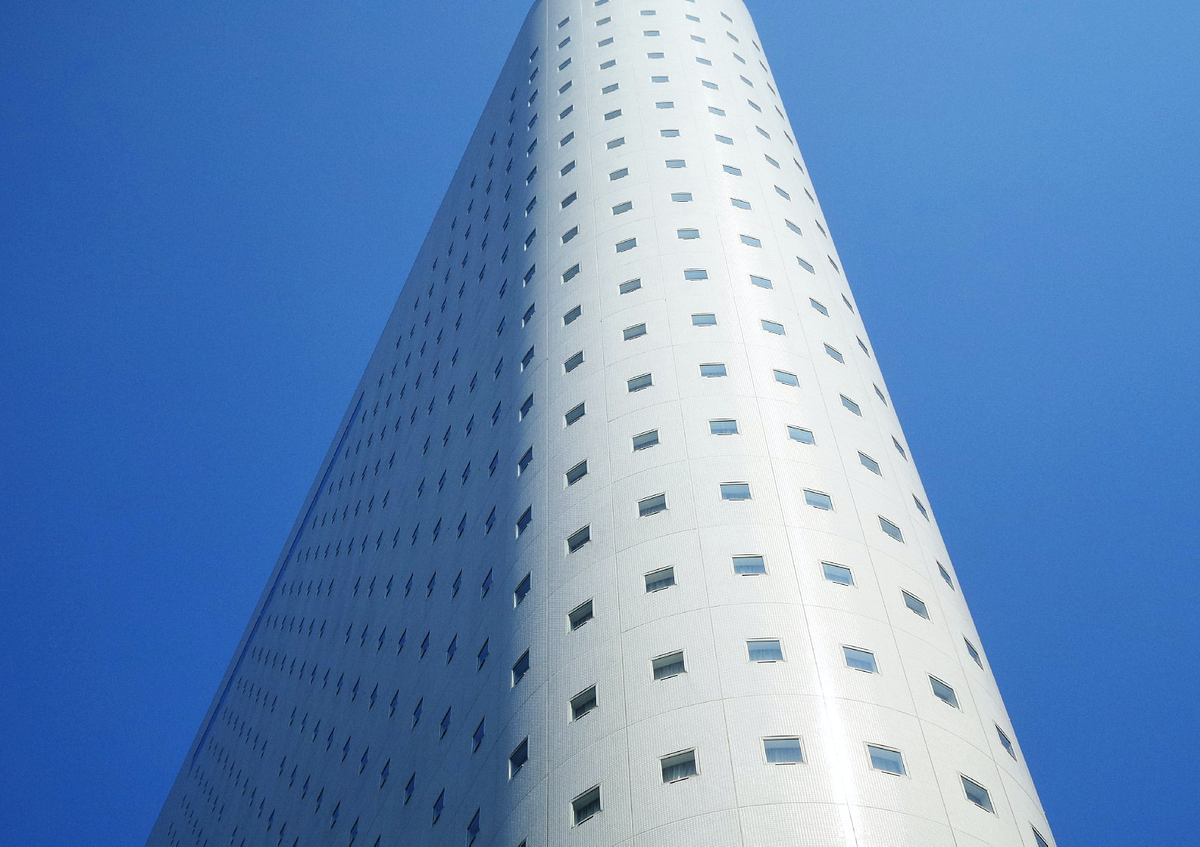 Making rounded corners for UIView in a modern way by Martin Pilch