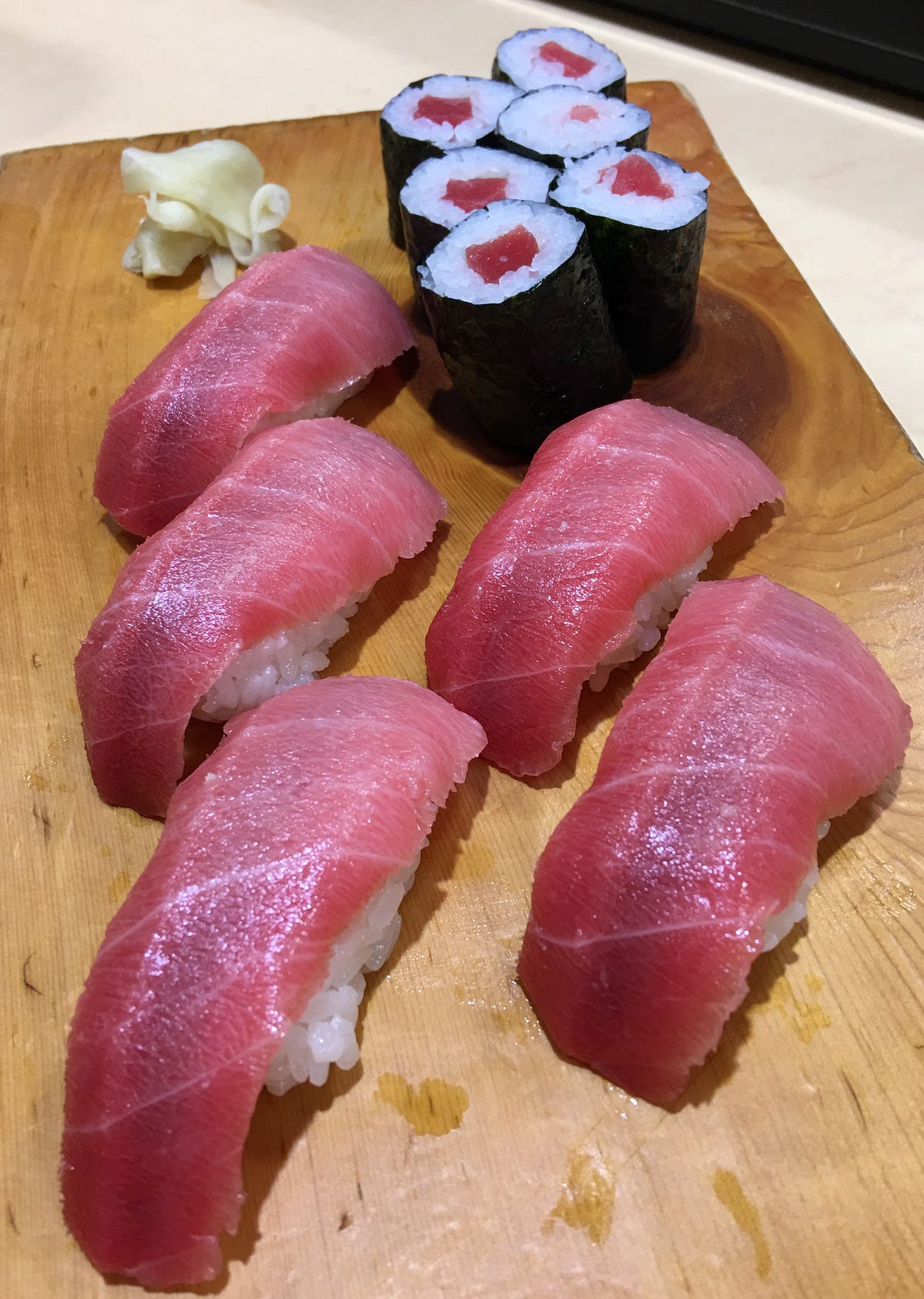 Chutoro. Maguro(tuna) is one of the most popular… | by Ikechan ...