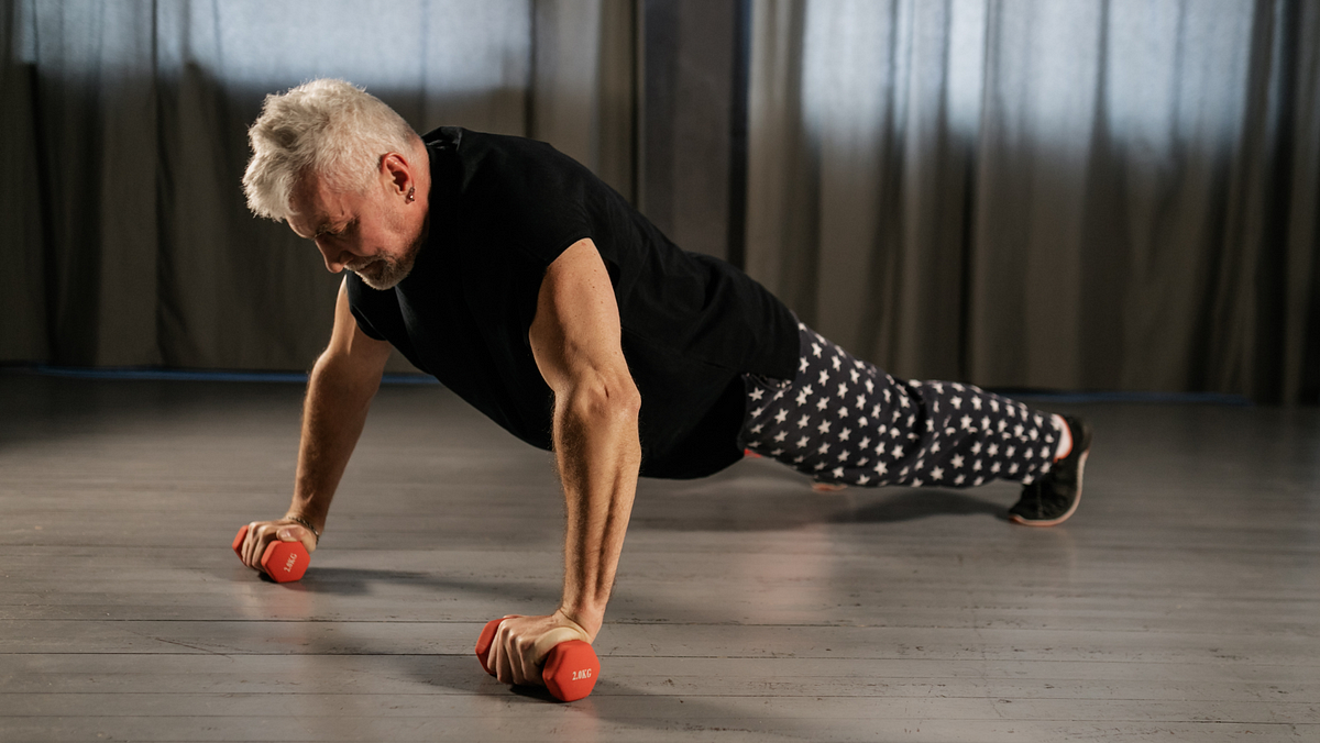 How Often Should Elderly People Lift Weights To Build Muscle And how-often-should-elderly-people-lift-weights-to-build-muscle-and