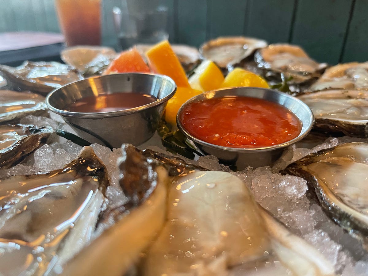 An Oyster Happy Hour experience in NYC MIDFORM