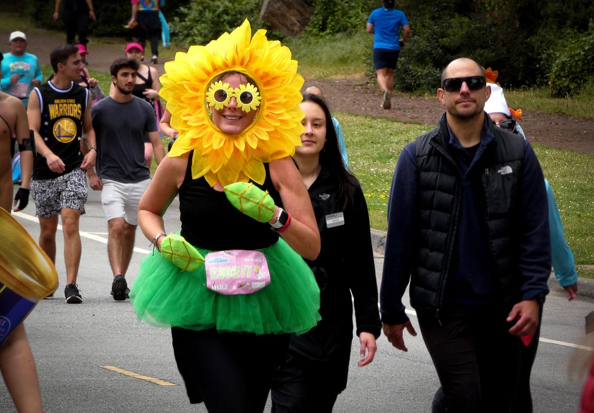 Image of: PHOTOS: Bay to Breakers 2023
