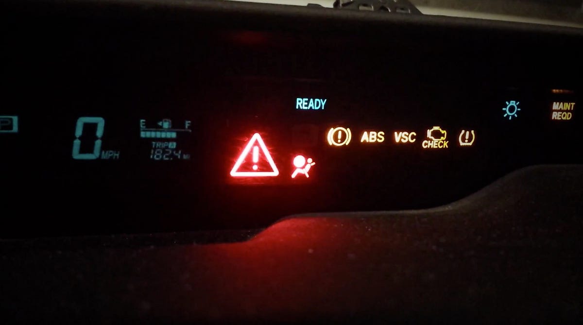 Prius 2024 red triangle