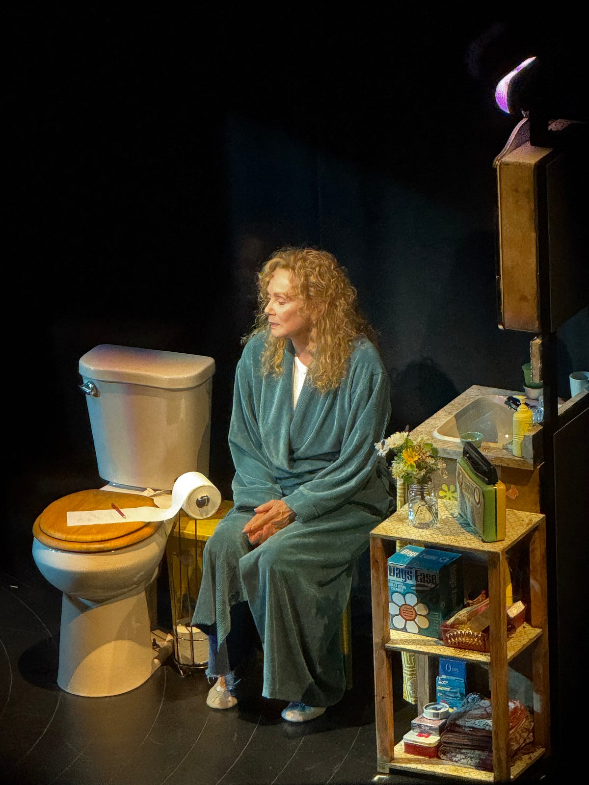 Review: Call Me Izzy — Jean Smart Stuns in a Fierce One-Woman Show at ...