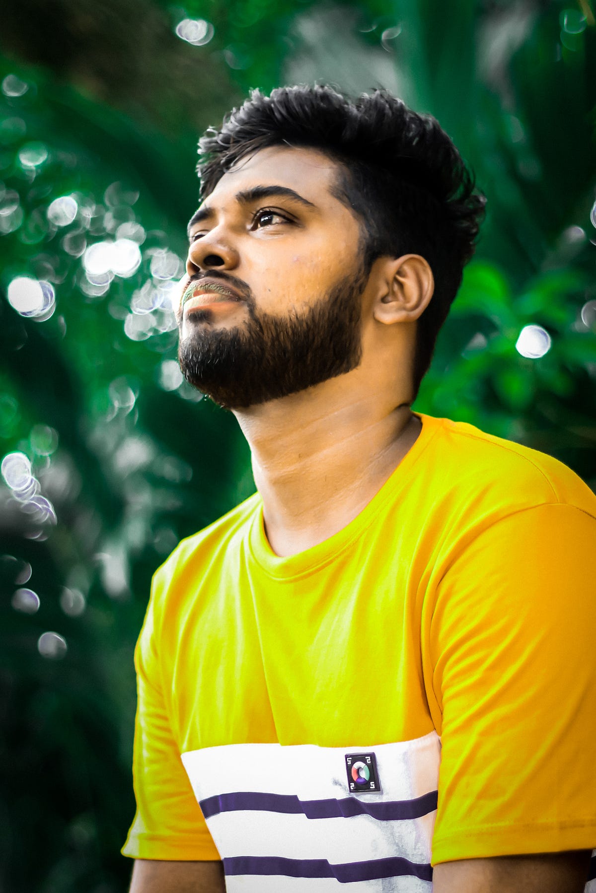 Niloy Hasan Shamim Niloy Hasan Shamim is a Bangladeshi Musician 