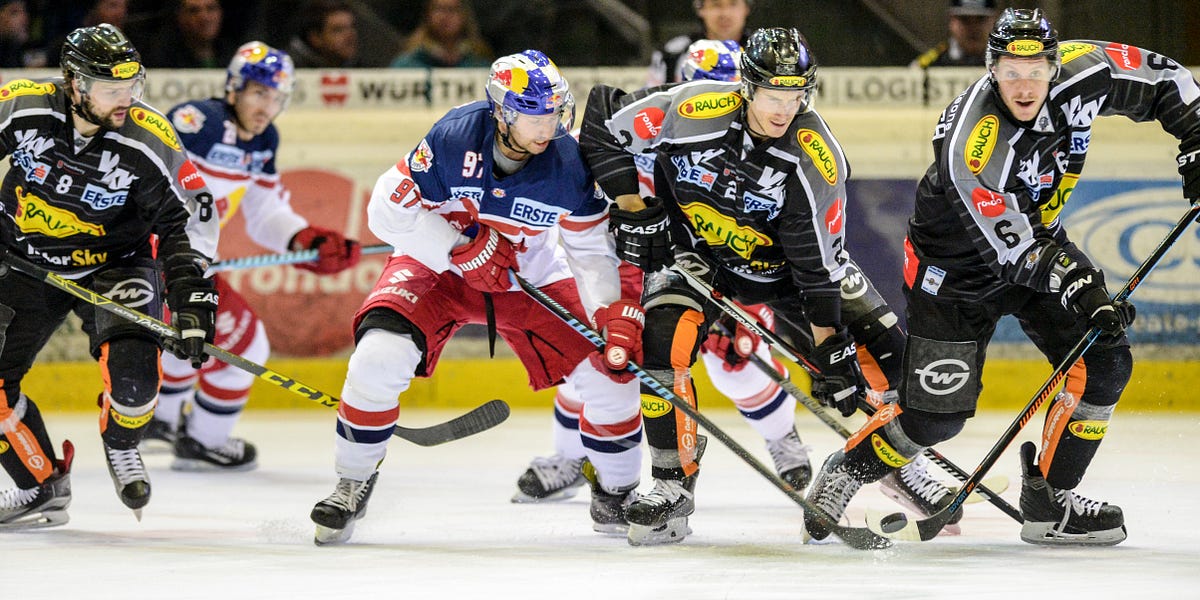 Bulldogs unterliegen dem Meister. 19. Februar 2016 A Story by… by