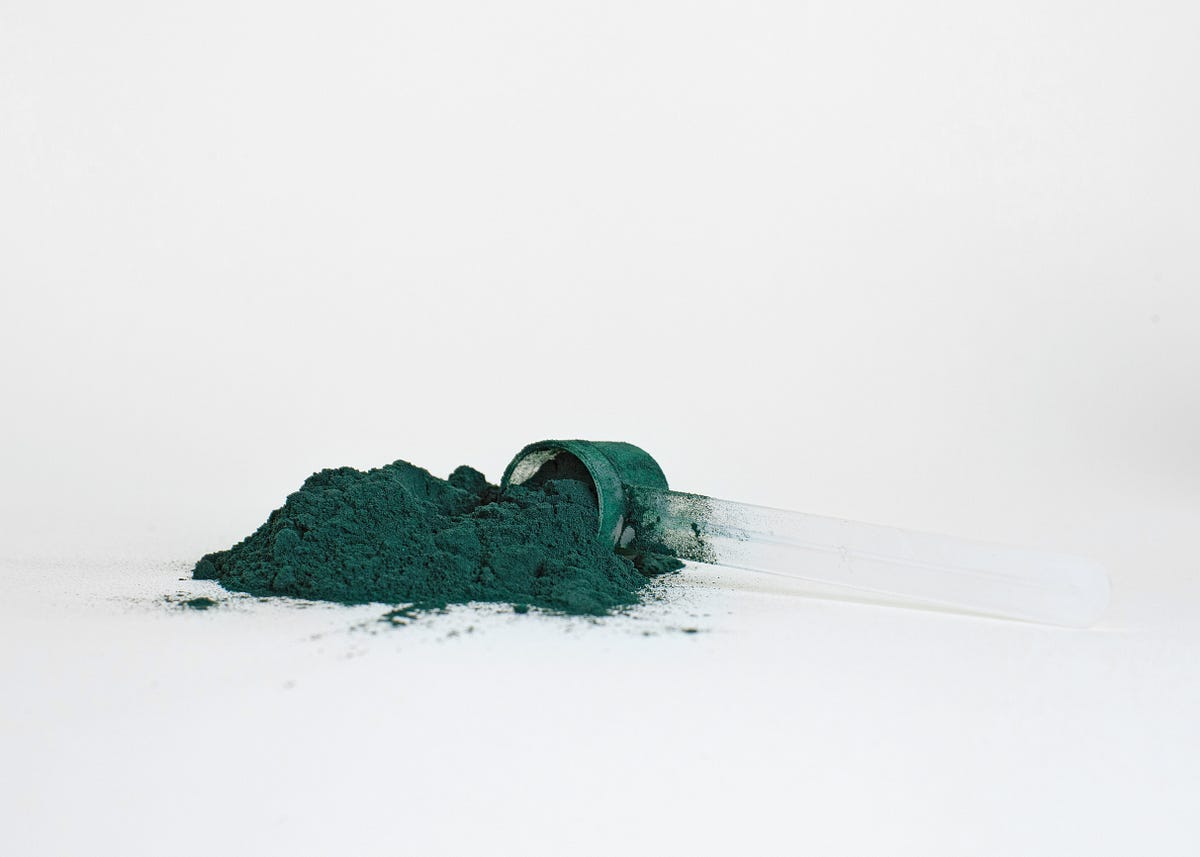 5 health benefits of spirulina. What do you even take for a space trip