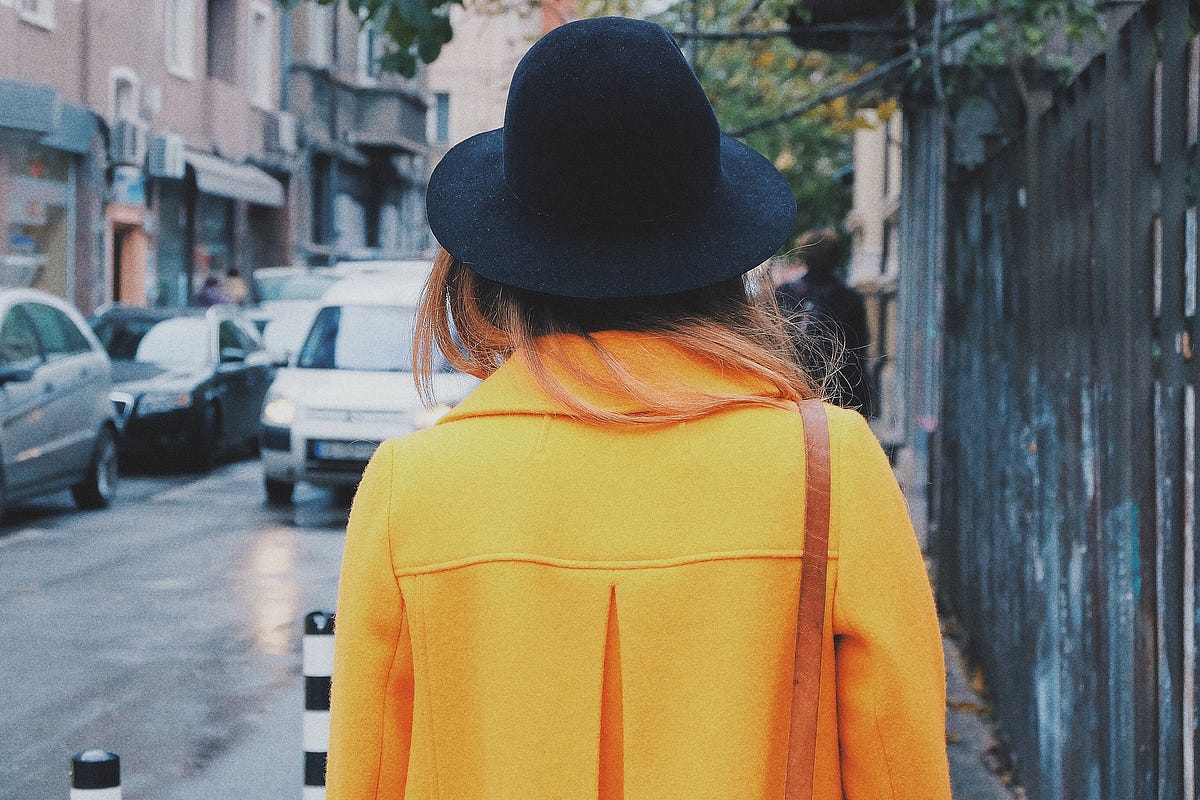 7 Signs of Emotional Unavailability in a Person | by Karen