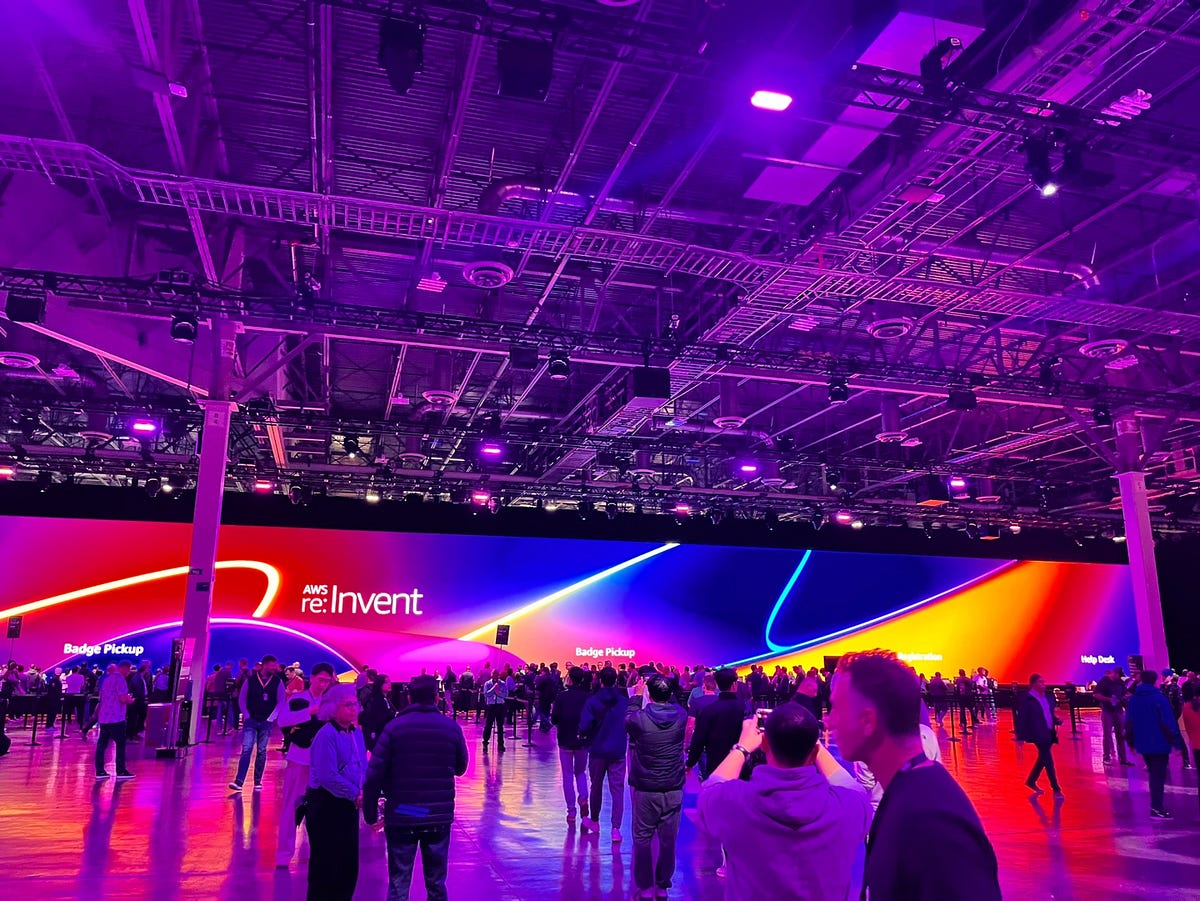 [아이디어스] 2022 AWS re:Invent 탐방기