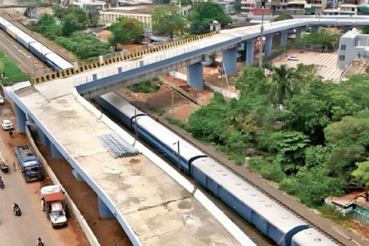 Indian Government Suspends 8 Engineers Over Dangerous Flyover Design