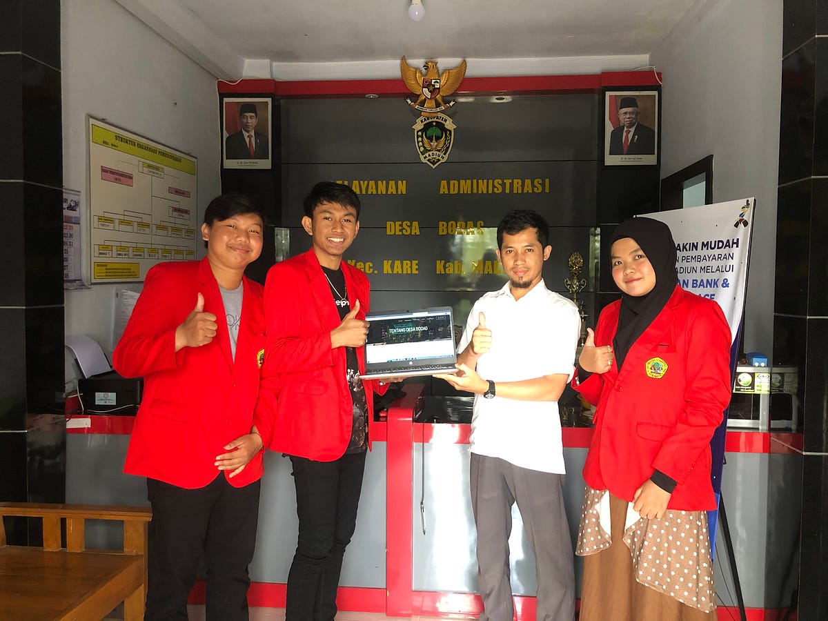 Pembuatan Desain UI/UX oleh Mahasiswa KKN Universitas 17 Agustus 1945 ...