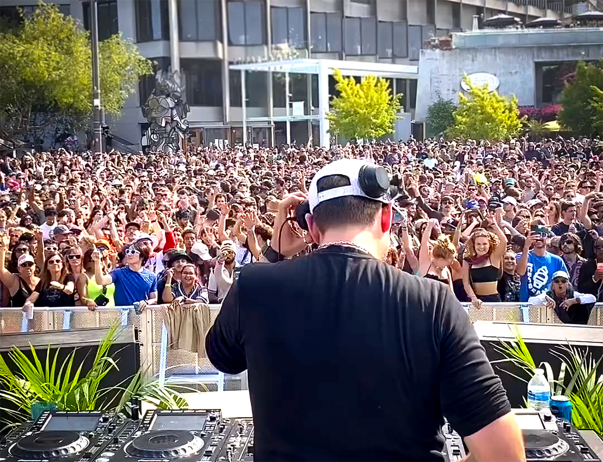 Image of: San Francisco is dead? Tell that to this massive daytime rave