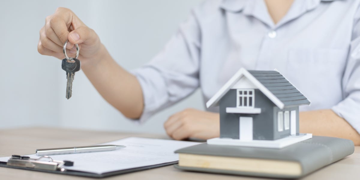 Looking for the Best Mortgage Brokers in UAE? Explore Why You Should Choose Us!