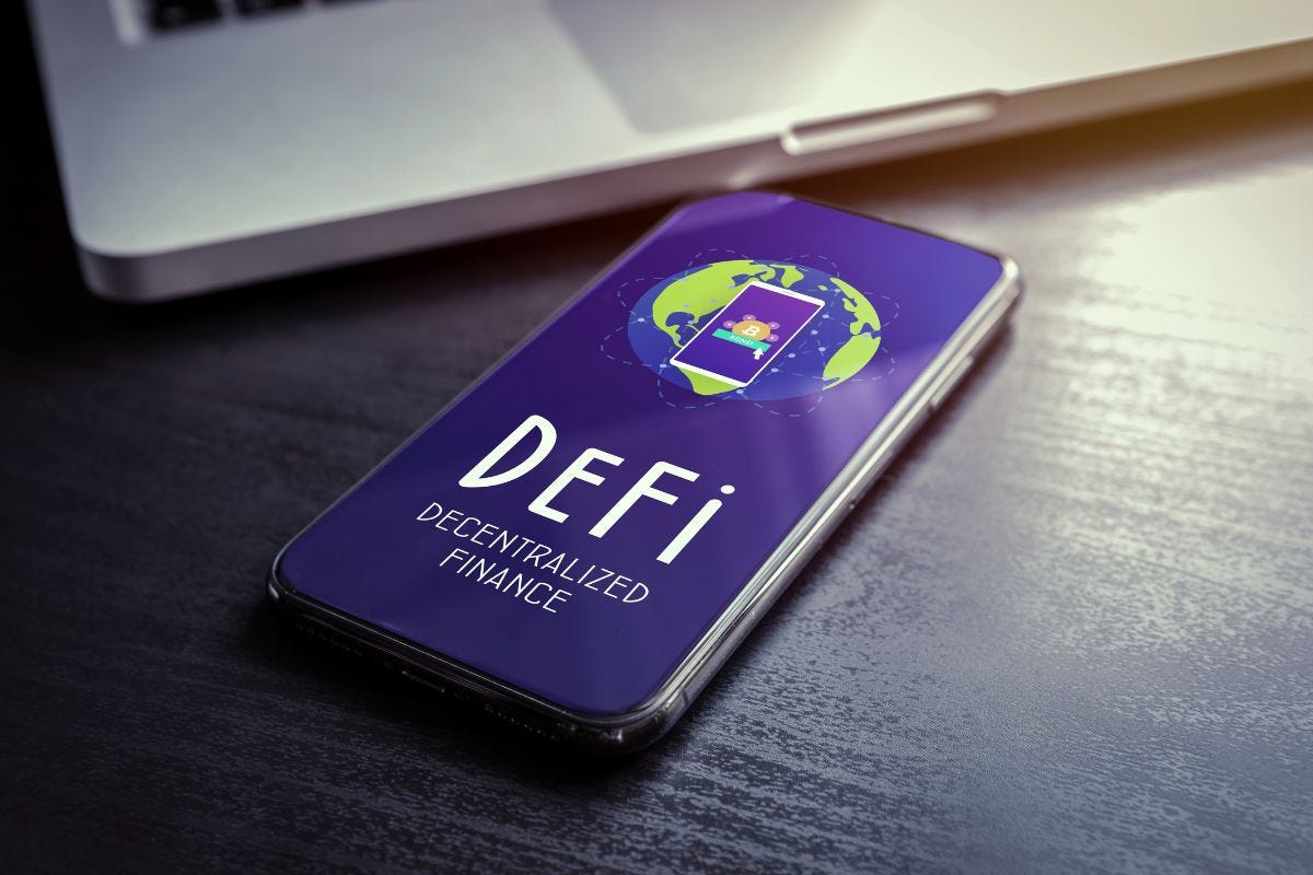 DeFi and Regulation: Can Decentralized Finance Thrive Under Legal Scrutiny?