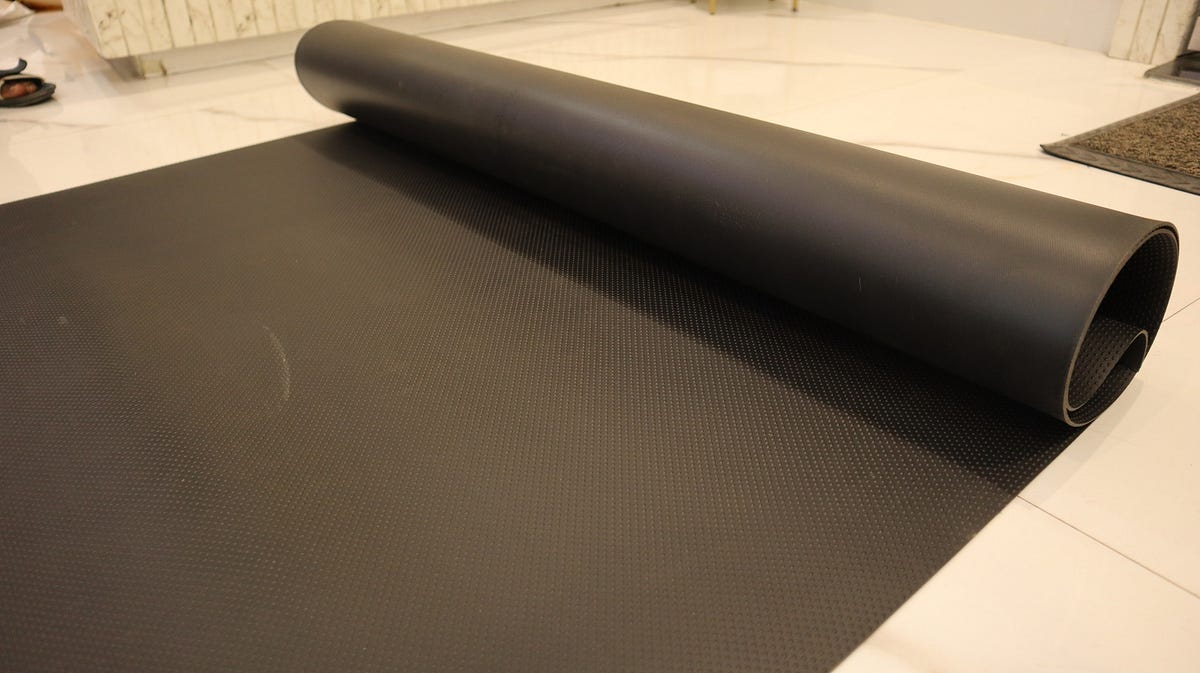 5 reasons to use electrical rubber mats in switch rooms by Insulating