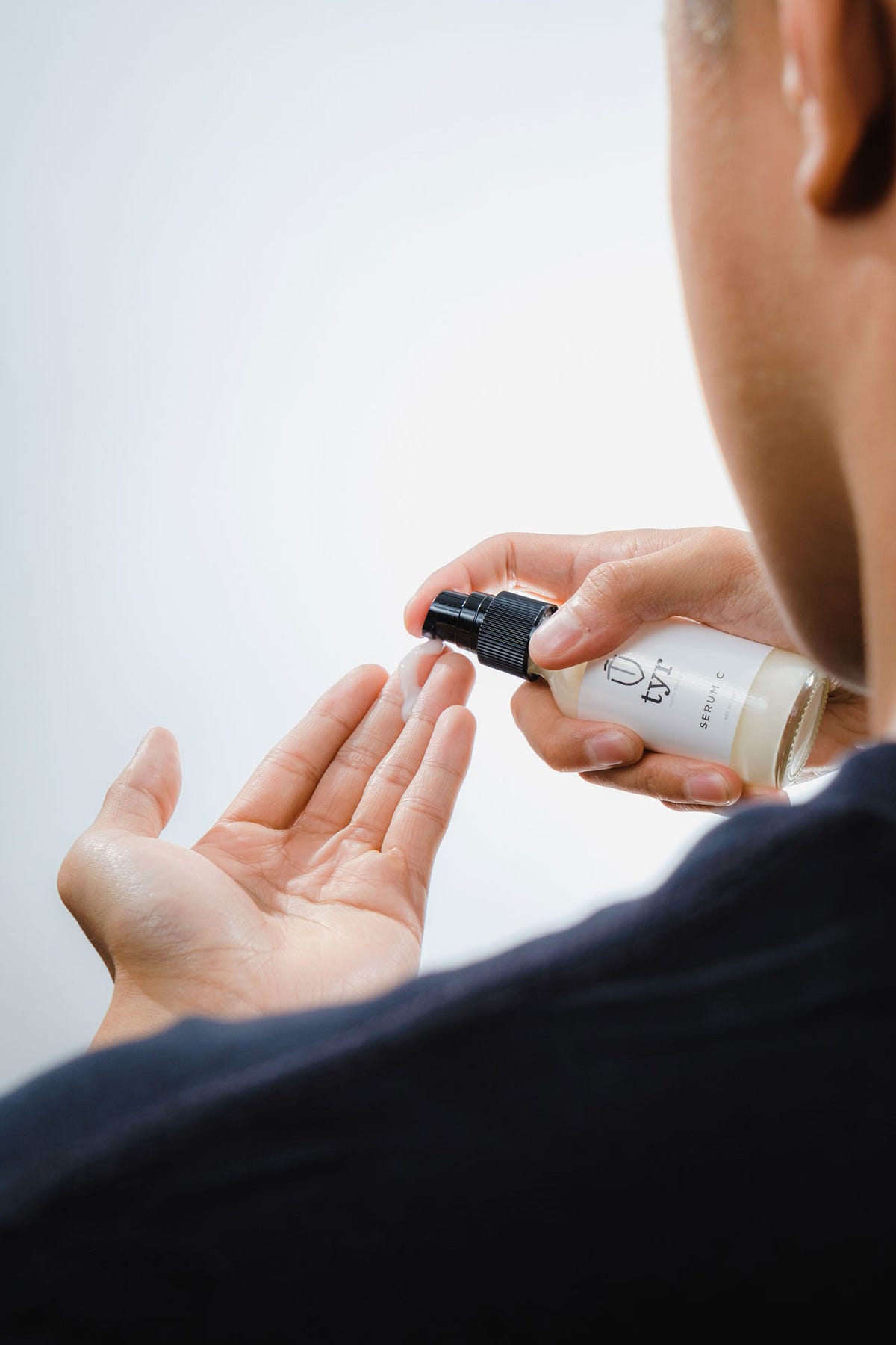 The Ultimate Guide to Daily Face Serums: Unlocking Radiant, Healthy Skin