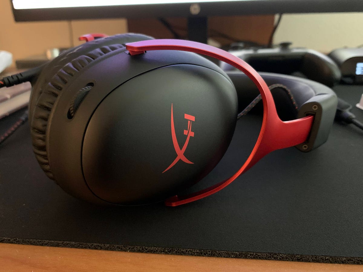 The HyperX Cloud Alpha Wireless Has Issues, by Alex Rowe