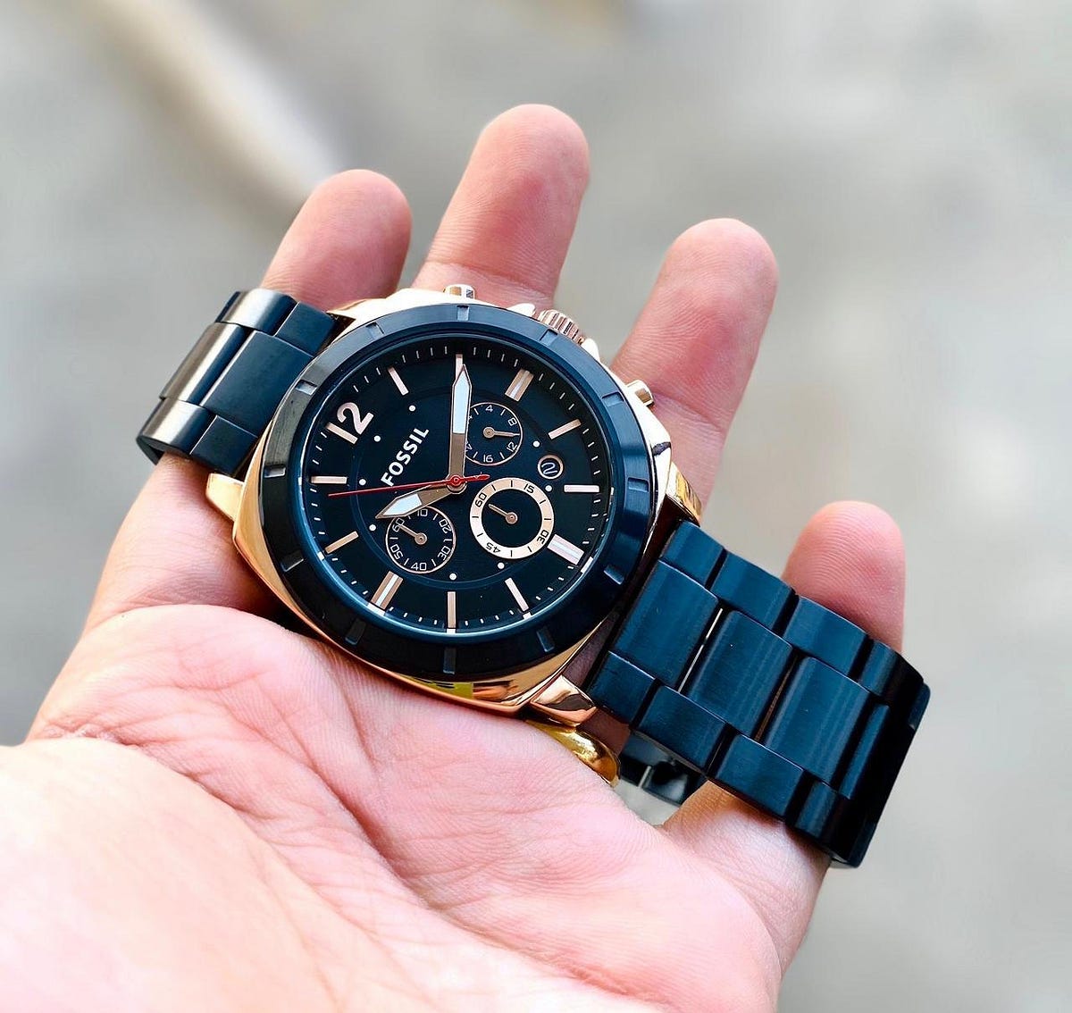 The Ultimate Guide to Fossil Watches for Men: Features and Options | by ...