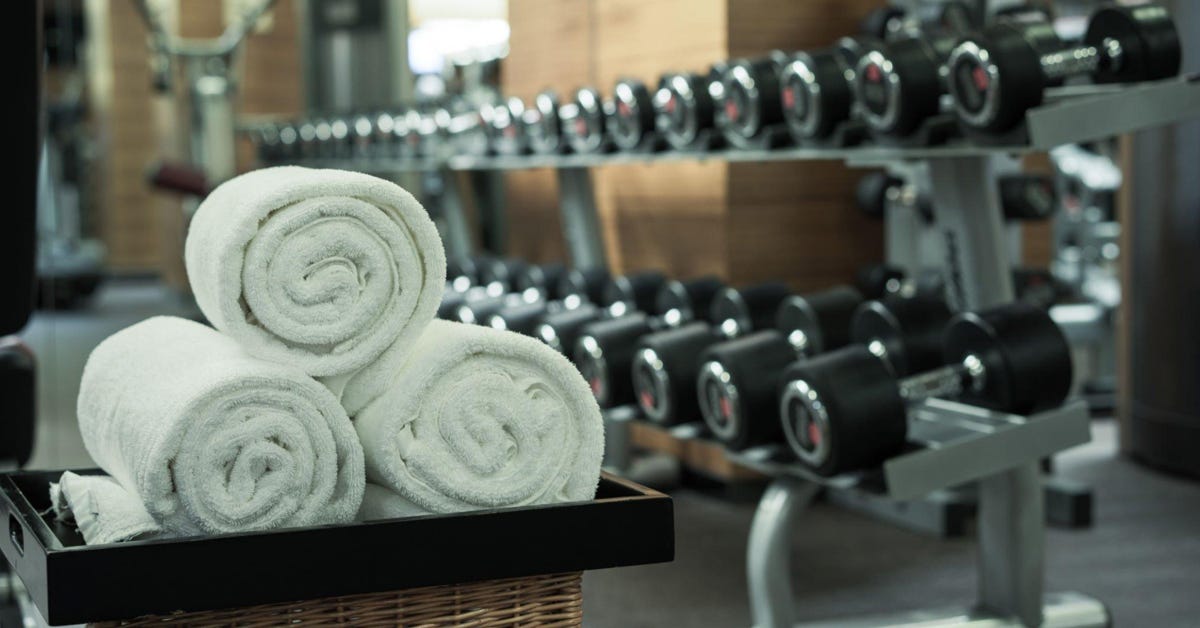 Towels Unveiled — A Dive into Bath, Spa, Gym, Beach, Bathrobes, and ...